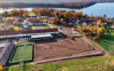 Fallbeispiel: Sanierung Rasenplatz - Jugenddorf Gnewikow