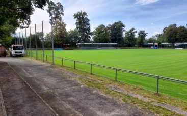 Fallbeispiel: FC Eintracht Bamberg - Renovation Rasenspielfeld mit Maulwurfssperre